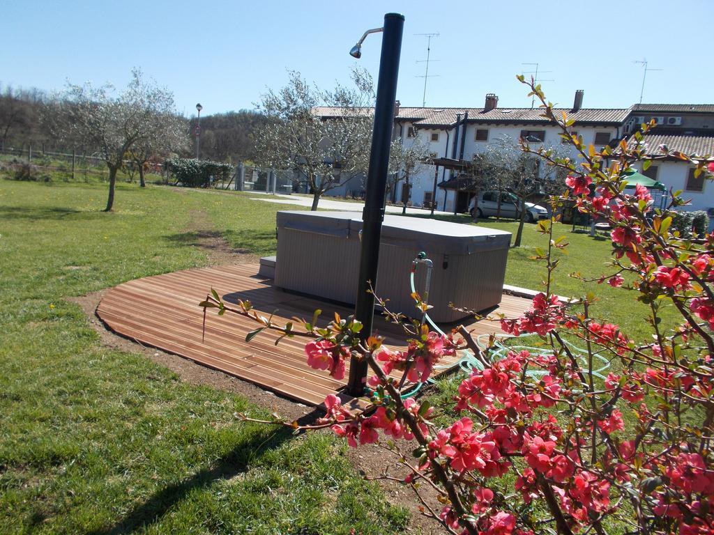 Agriturismo Al Tralcio วาเลจโจ ซูล มินโช ภายนอก รูปภาพ