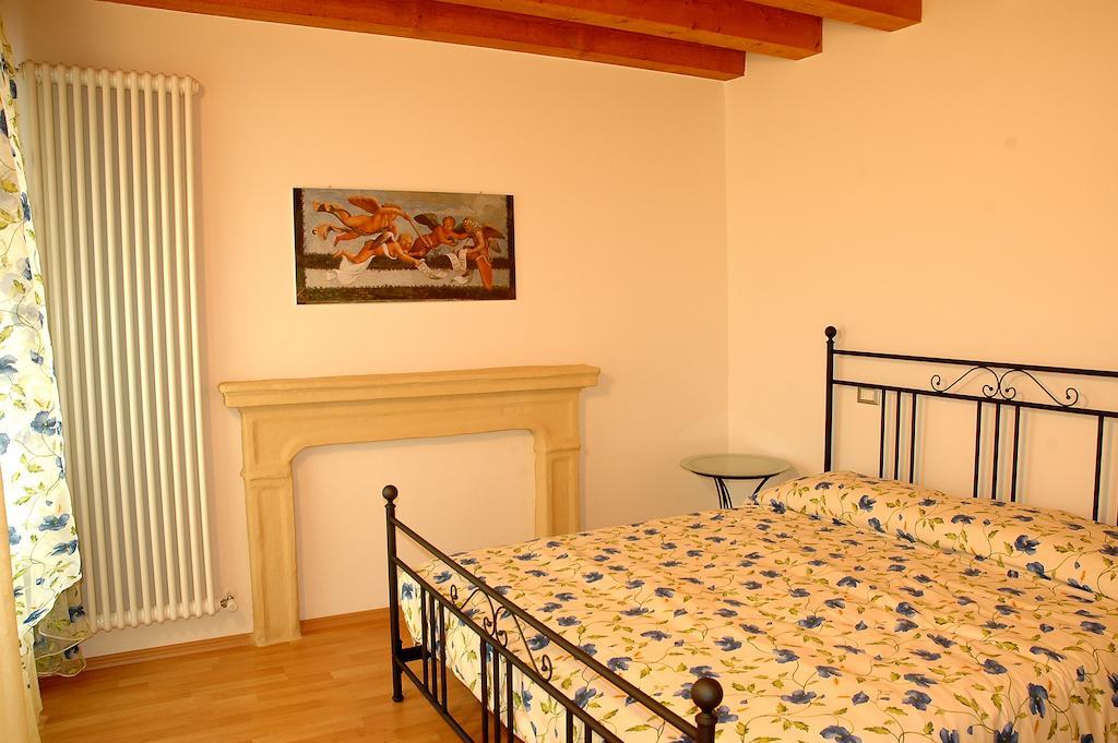 Agriturismo Al Tralcio วาเลจโจ ซูล มินโช ห้อง รูปภาพ