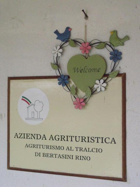 Agriturismo Al Tralcio วาเลจโจ ซูล มินโช ภายนอก รูปภาพ