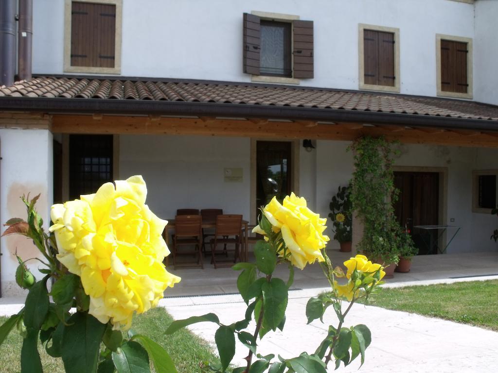 Agriturismo Al Tralcio วาเลจโจ ซูล มินโช ภายนอก รูปภาพ