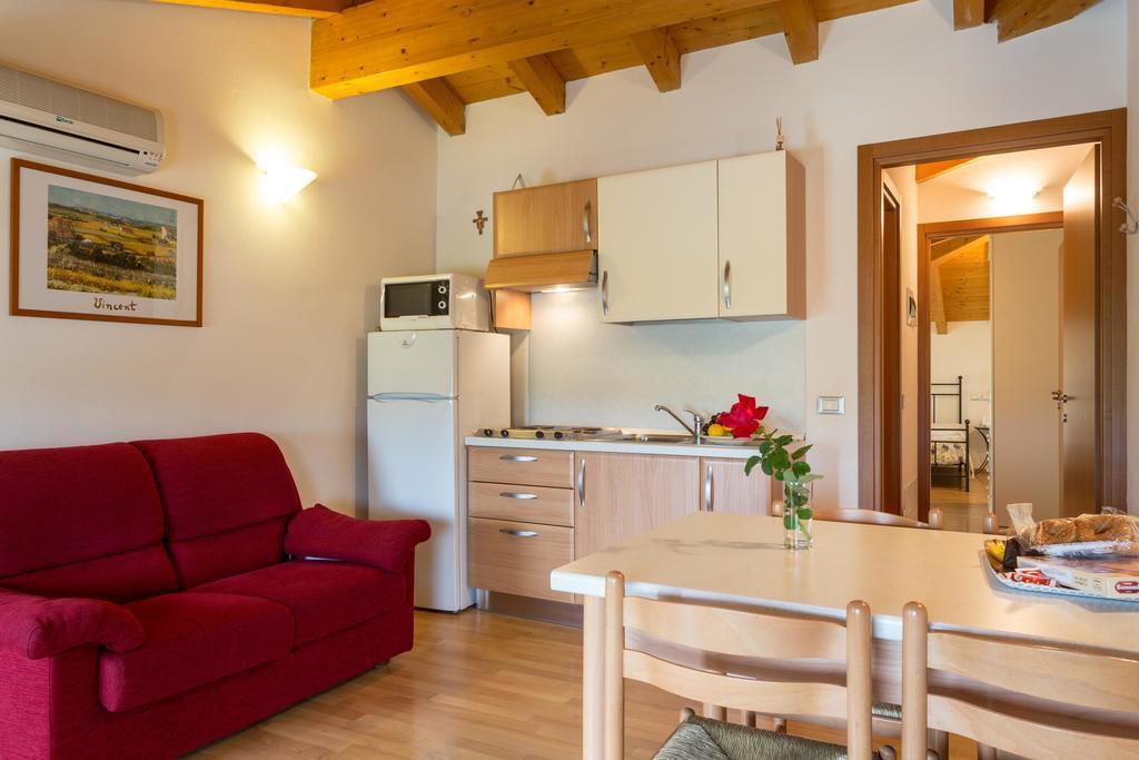 Agriturismo Al Tralcio วาเลจโจ ซูล มินโช ภายนอก รูปภาพ